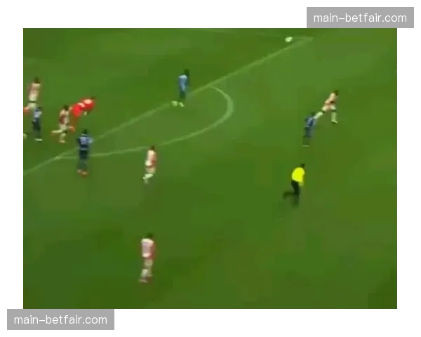 门将超远距离手抛球助攻,伯恩茅斯开场10秒闪击得分创纪录 门将超远距离手抛球助攻,伯恩茅斯开场10秒闪击得分创纪录