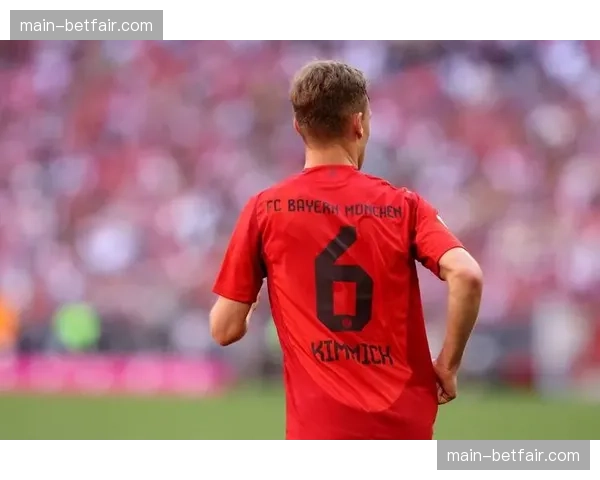 拜仁官方更新：基米希恢复轻度有球训练，回归日期未定